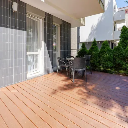 Lesne Zacisze, Sun & Snow *