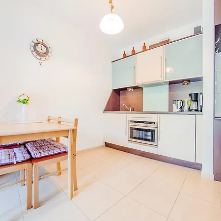 Lesne Zacisze, Sun & Snow *