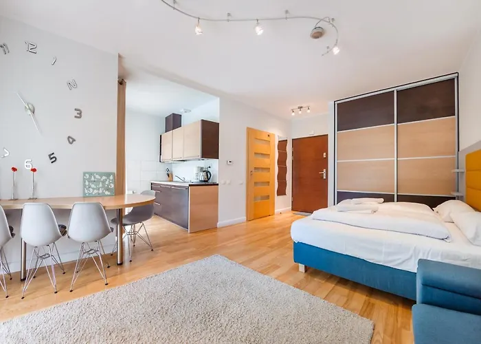 Lesne Zacisze, Sun & Snow *