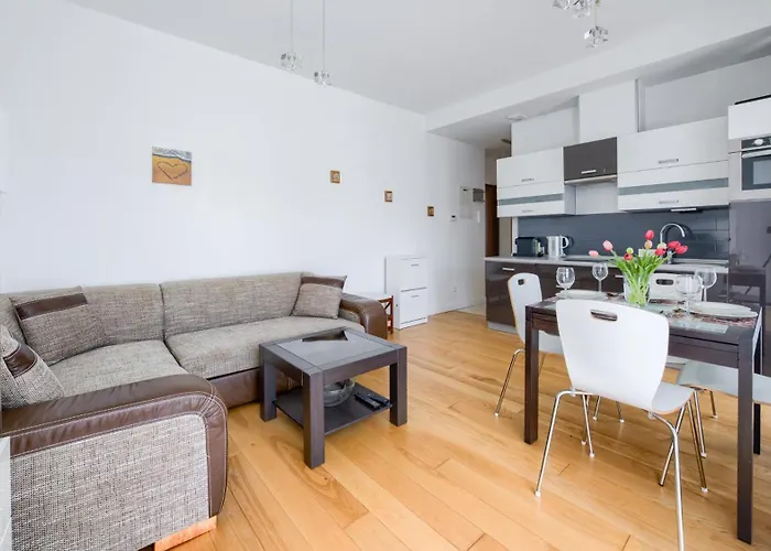 Lesne Zacisze, Sun & Snow